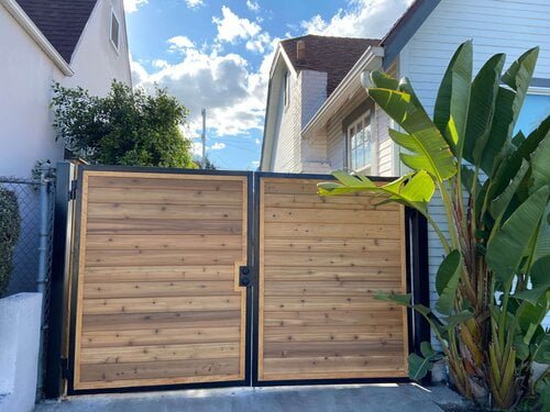 Driveway Gates Company - Los Angeles Fence Builders