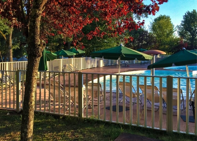 pool fencing