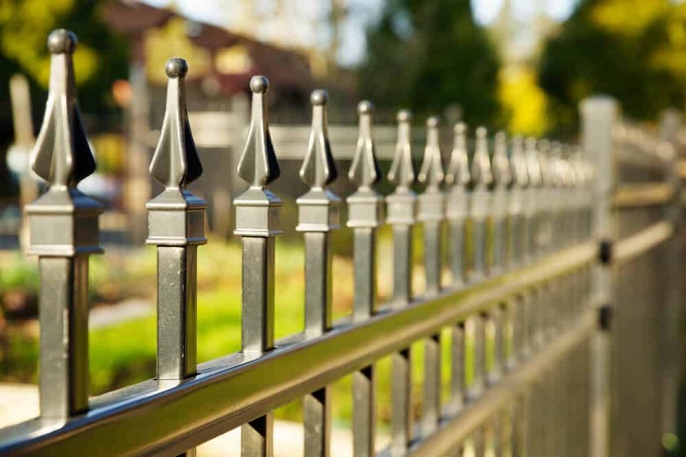 Wood Fence vs Metal Fence